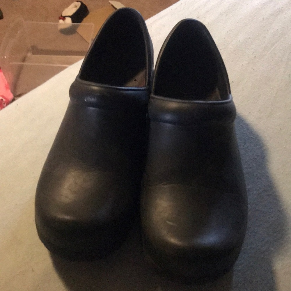 Block clogs - Picture 1 of 1
